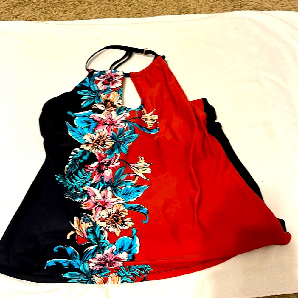 Raisins floral swimsuit top
